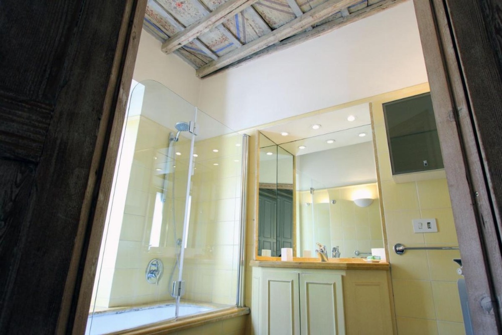 Mattei Flat